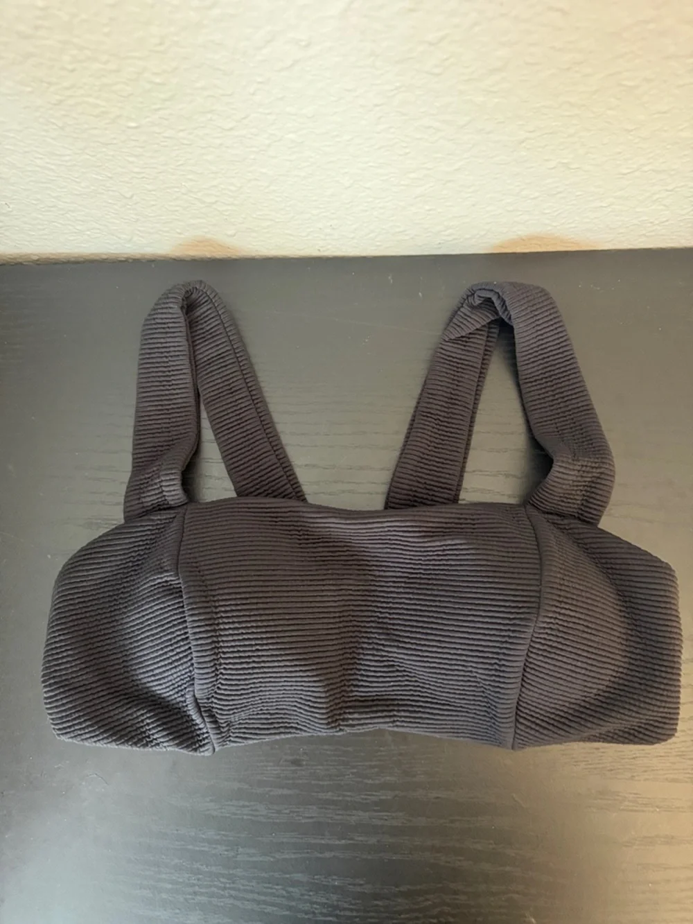 Gym top - Picture 3 of 3